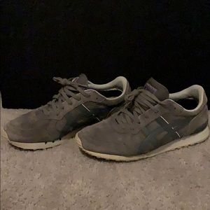 Asics Onitsuka Tiger (Gray)